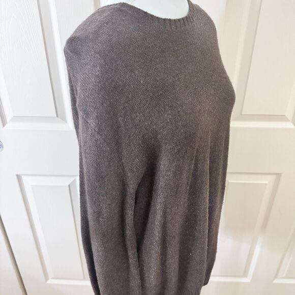 GAP Brown Knit Sweater – Oversized Fit (Large) - Picture 3 of 5